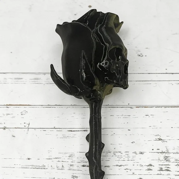 Handcrafted Multicolor Gold-Black Skull Rose (Price for 1) - Picture 16 of 16